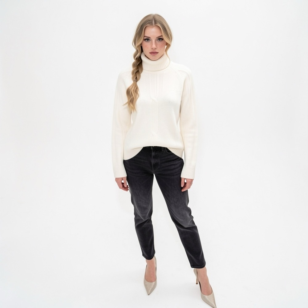 Veirjen Cream Cable Knit Turtleneck Sweater Women's Medium - Picture 7 of 10